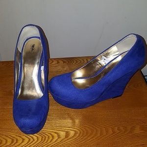 COBALT blue wedges
